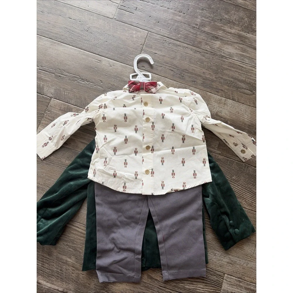 Tommy Bahama‎ Baby Boy Holiday Outfit 12 Months Nutcracker Blazer Suit Velvet